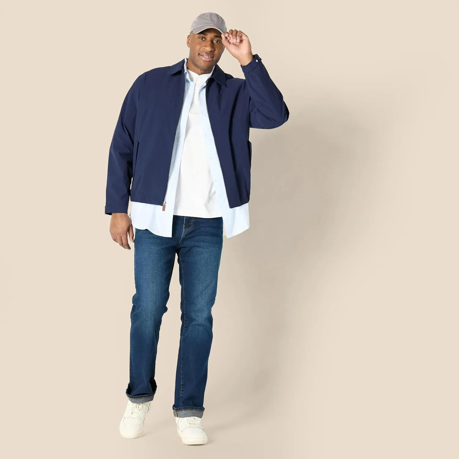 Amazon Essentials Men's Relaxed-Fit Lightweight Stretch Zip-Up Bomber Jacket