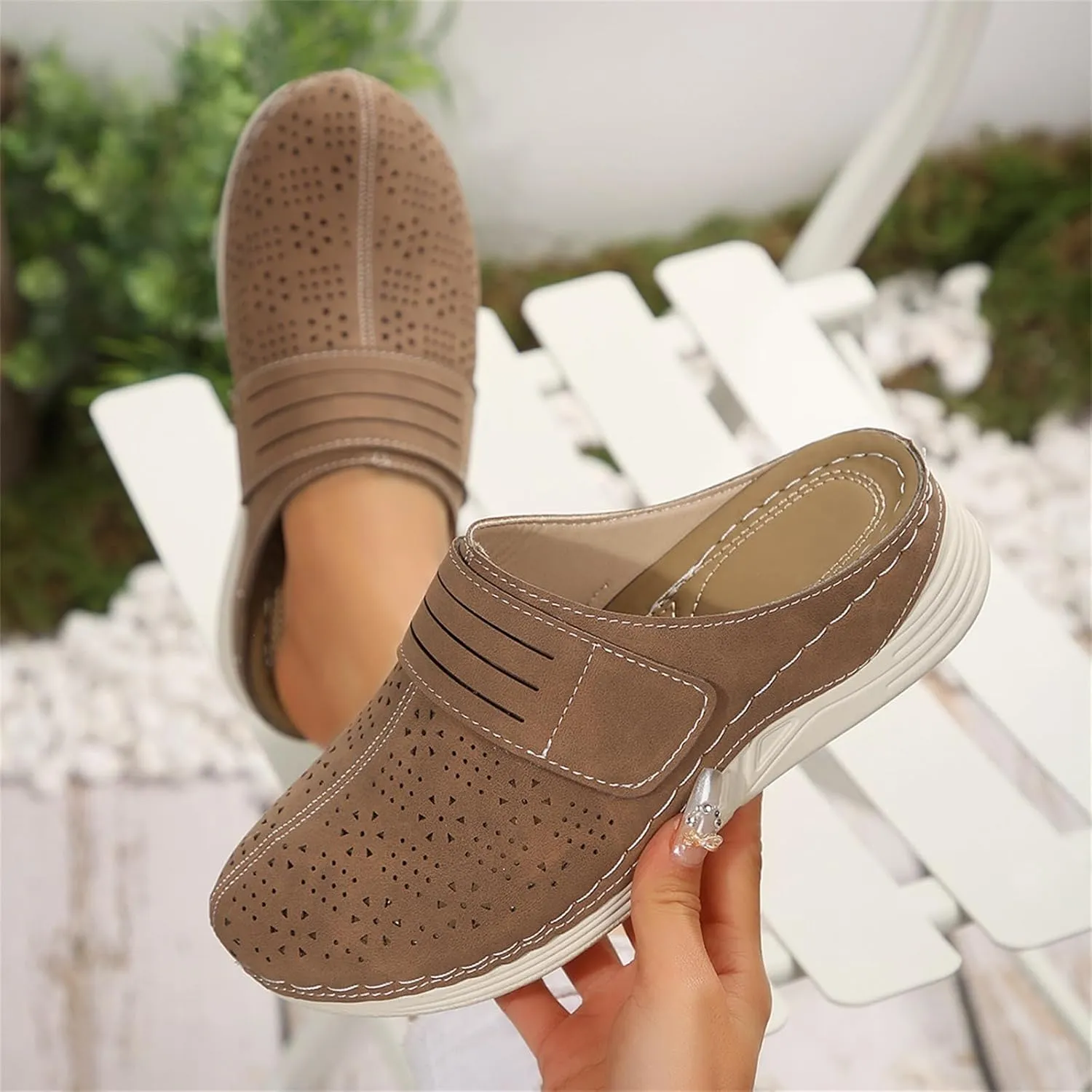 Clogs for Women Comfortable Closed Toe Mules Summer Dressy Slip On Shoes Walking Wedge Clogs Hollow Out Sandals Business Work Open Back Shoe Travel Vacation Sandals