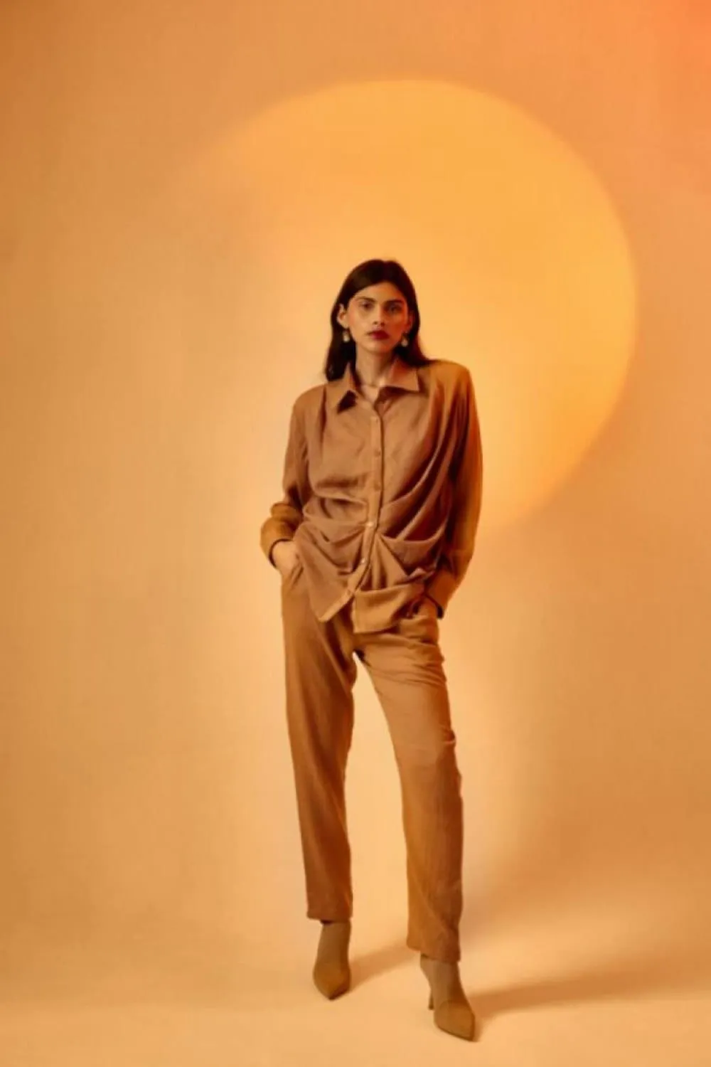 echo woolen cocoa top   pant set