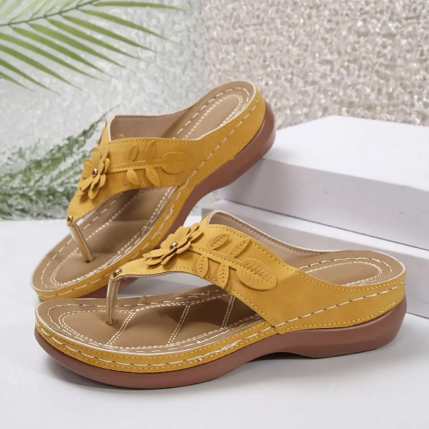 Eduavar Sandals for Women 2025 Slide Shoes Slip On Flip Flops Summer Open Toe Slippers Walking with Arch Support Beach Sandal