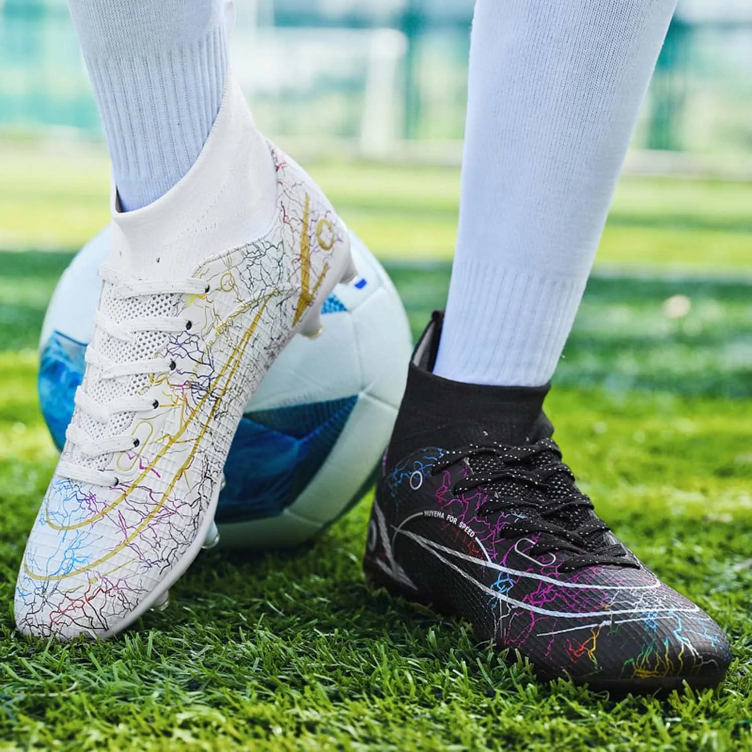 HESBITEUL Mens Athletic Outdoor Indoor Comfortable Soccer Shoes Boys Football Student Cleats Sneaker Shoes High Gripping Power