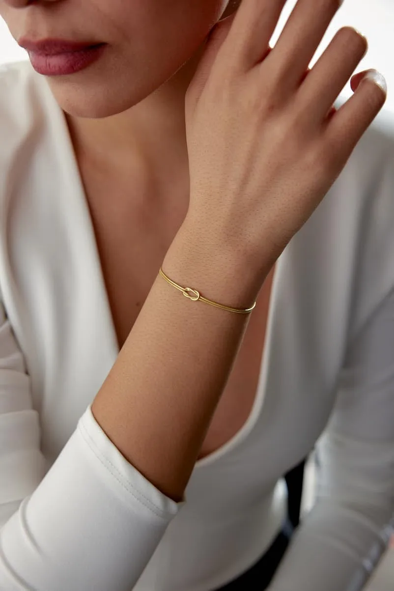 Love Knot Bracelet. PROMISE BRACELET. UNISEX Minimal Snake Chain Designer Bracelet. Sterling silver cuff as meaningful timeless gift for COUPLES & FRIENDS (Silver)