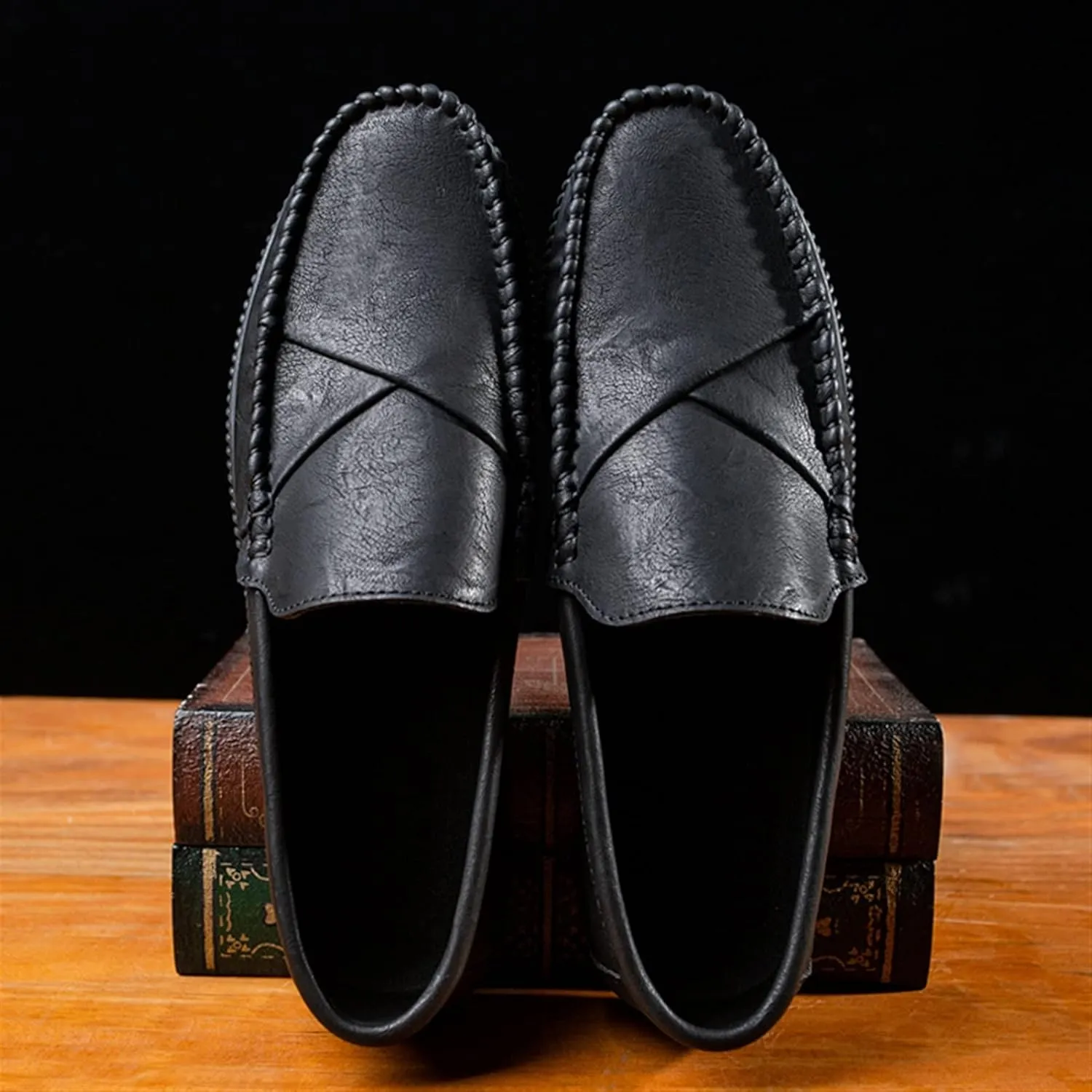 Men's Loafers Shoes Vegan Leather Stitching Details Round Toe Flexible Resistant Flat Heel Casual Slip On