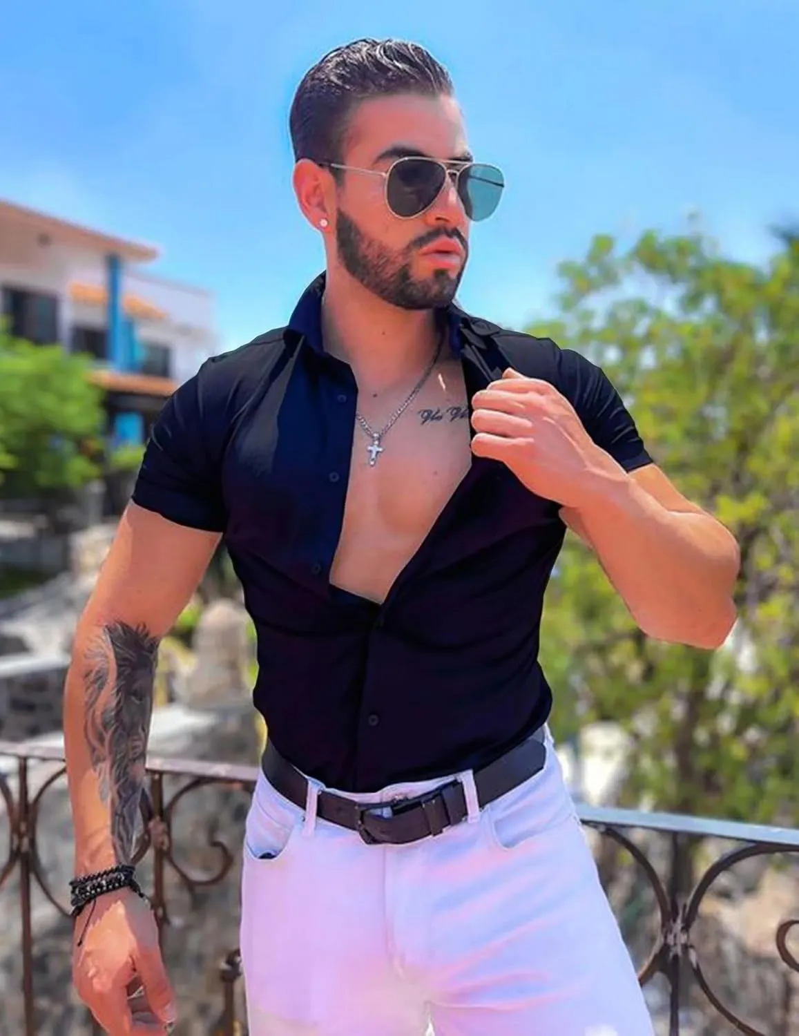 Men's Muscle Fit Dress Shirts Slim Fit Button Down Short Sleeve Shirts