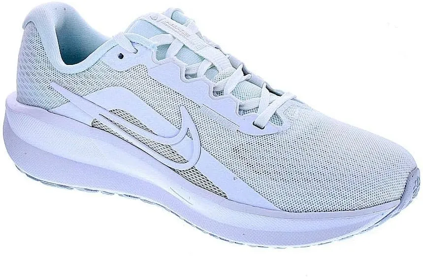 NIKE Women's Sneaker