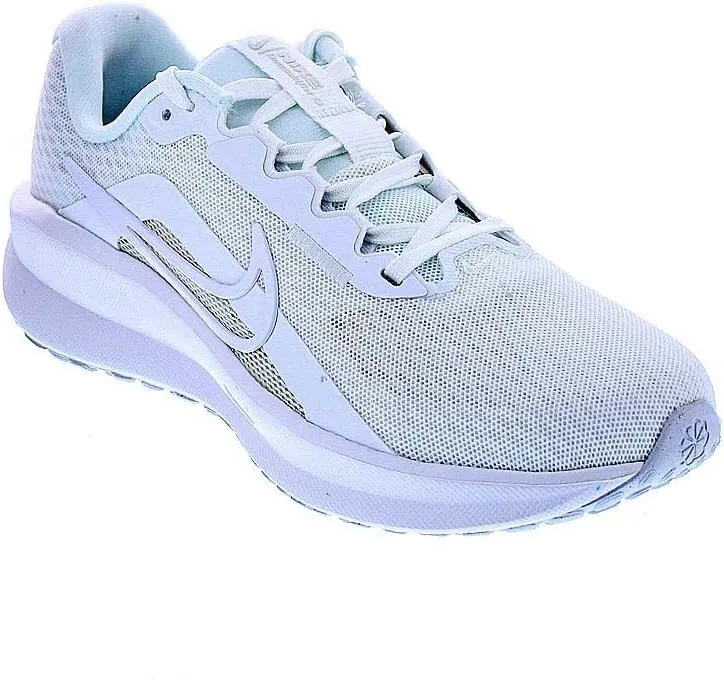 NIKE Women's Sneaker