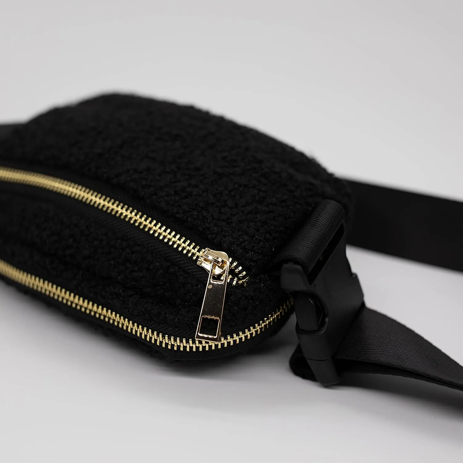 Nylon Fanny Pack, Fashion Waist Pack Bag, Adjustable Fanny Bag, for Women, Men, and Kids (Black Sherpa)