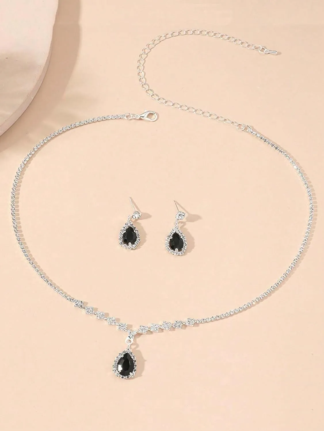 Prom Jewelry Set- 5pcs Silver Bride Crystal Necklace Earrings Bracelet Evening Clutch Bag Set- Bridal Wedding Jewelry Choker For Women- Ideal For Party