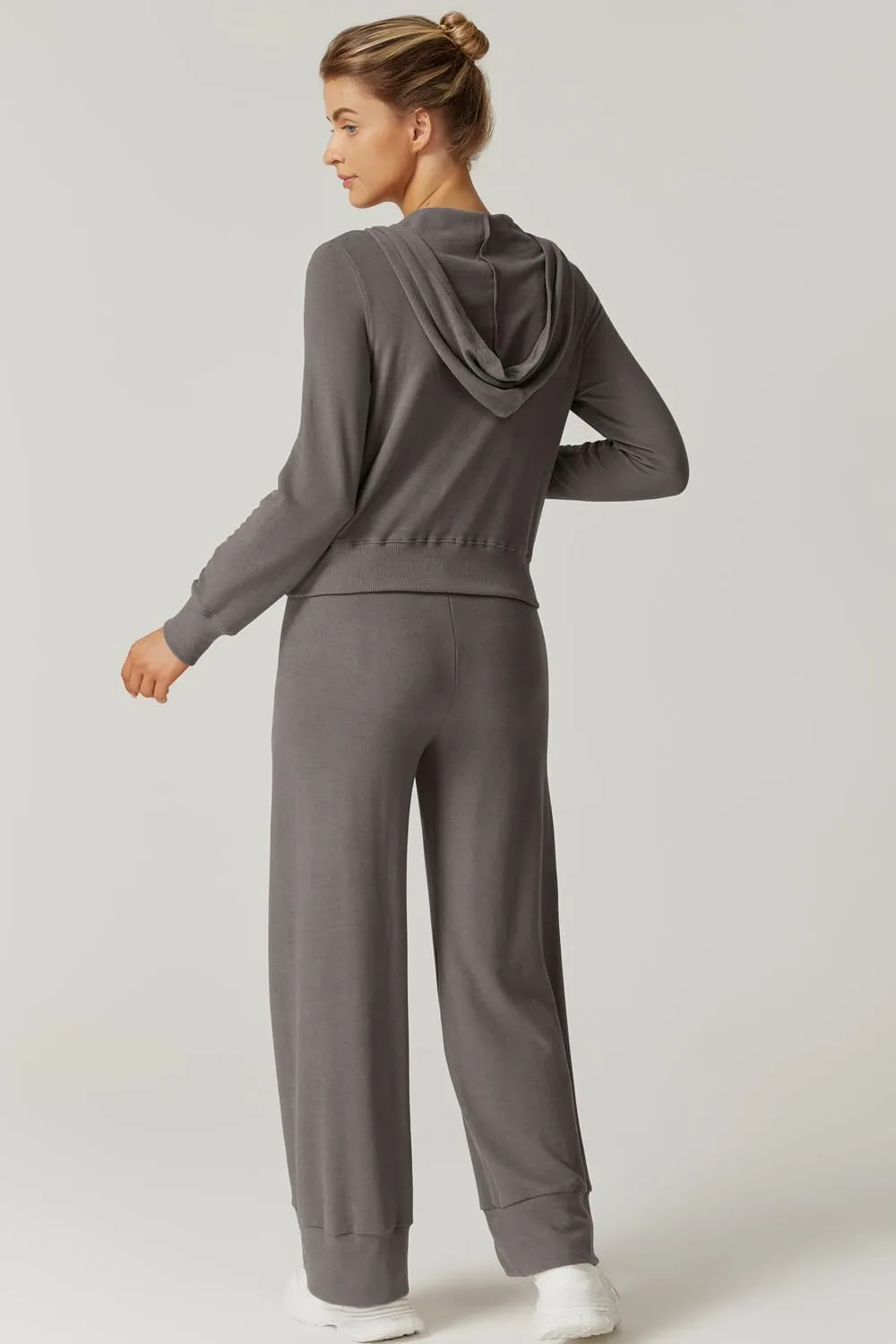 QINSEN Women's Two Piece Outfits Long Sleeve Full-Zip Hoodie and Wide Leg Pants Tracksuit Lounge Matching Set