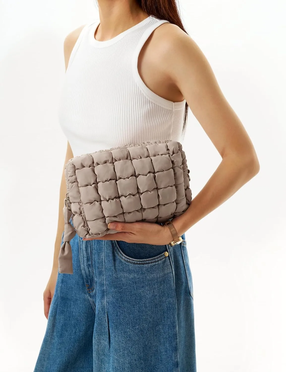 Quilted Makeup Bag Puffy Cosmetic Bag Cute Puffer Travel Toiletry Bag for Women, Large Makeup Pouch for Purse Quilted Cosmetic Pouch for Essentials Toiletries, Christmas for Women, Girls
