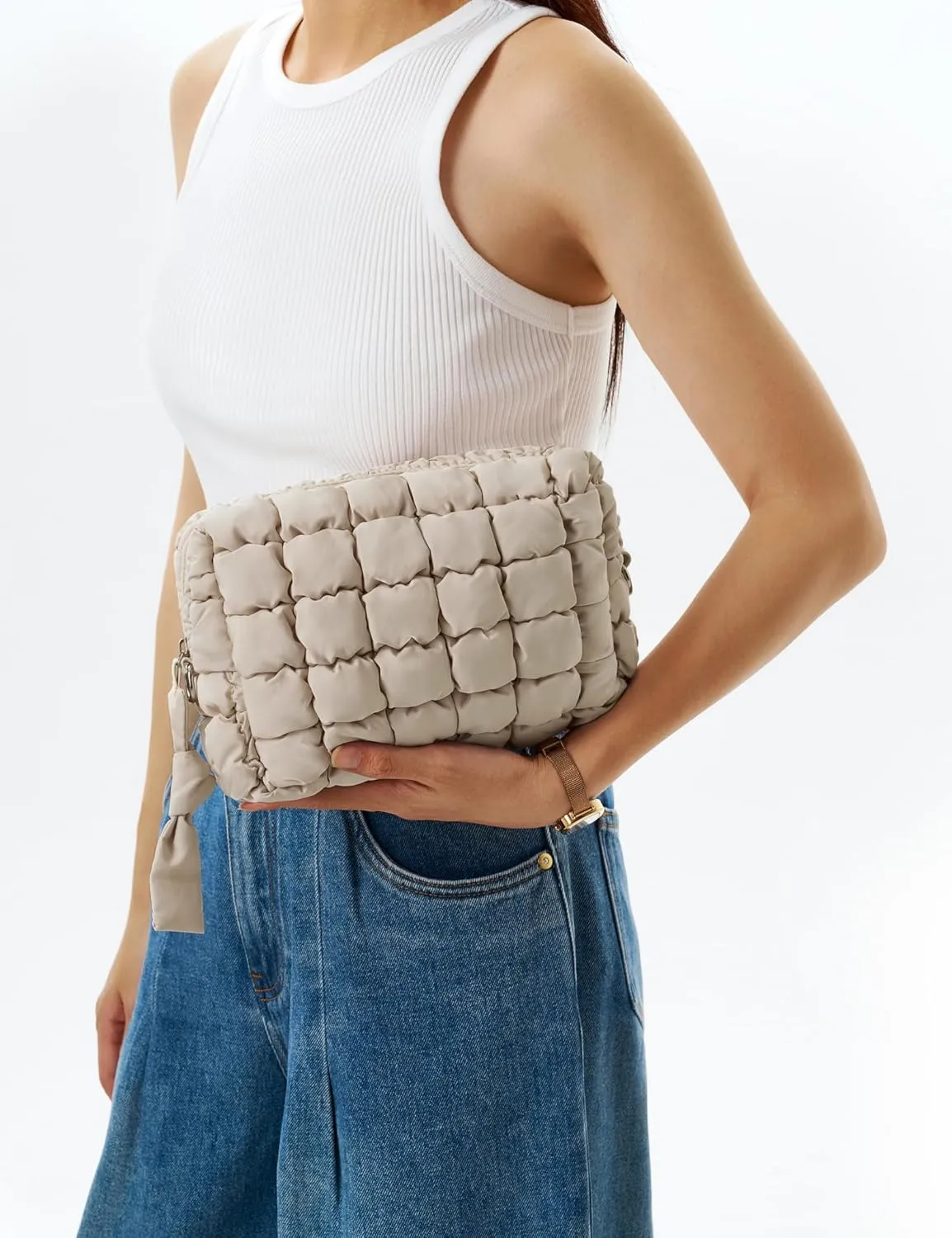 Quilted Makeup Bag Puffy Cosmetic Bag Cute Puffer Travel Toiletry Bag for Women, Large Makeup Pouch for Purse Quilted Cosmetic Pouch for Essentials Toiletries, Christmas for Women, Girls