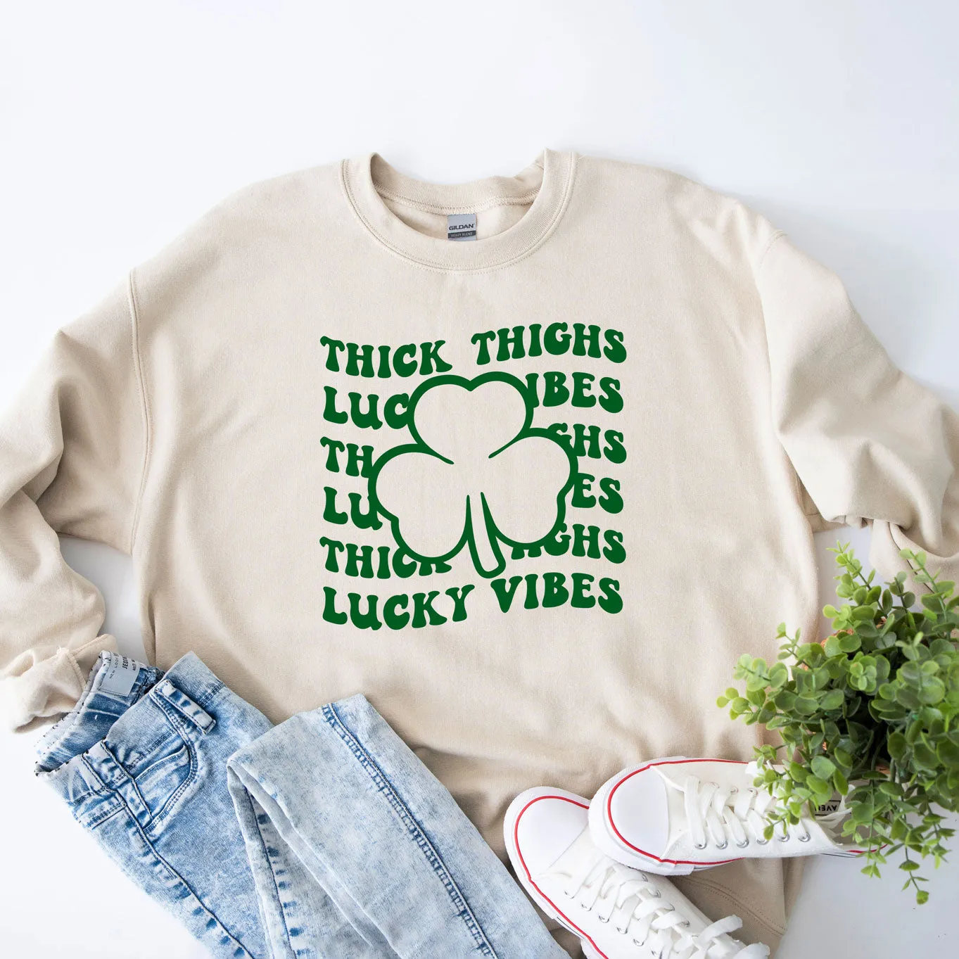 Thick Thighs Lucky Vibes | Sweatshirt