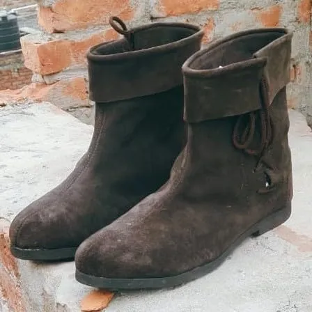 UK Armor Medieval Suede Leather Ankle Shoes for Unisex ?C Adjustable, Comfortable, and Stylish for Historical Events and Everyday Use