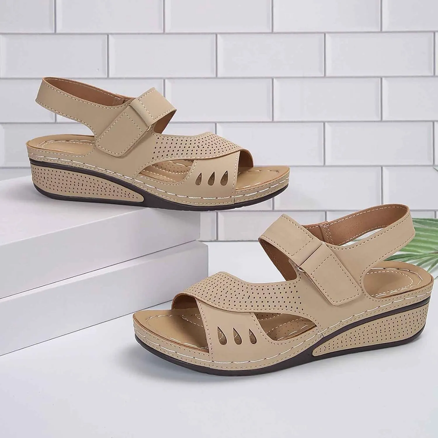 Women's Comfortable Slip On Sandals Open Toe Casual Platform Walking Shoes for Summer Beach Vacation Dressy