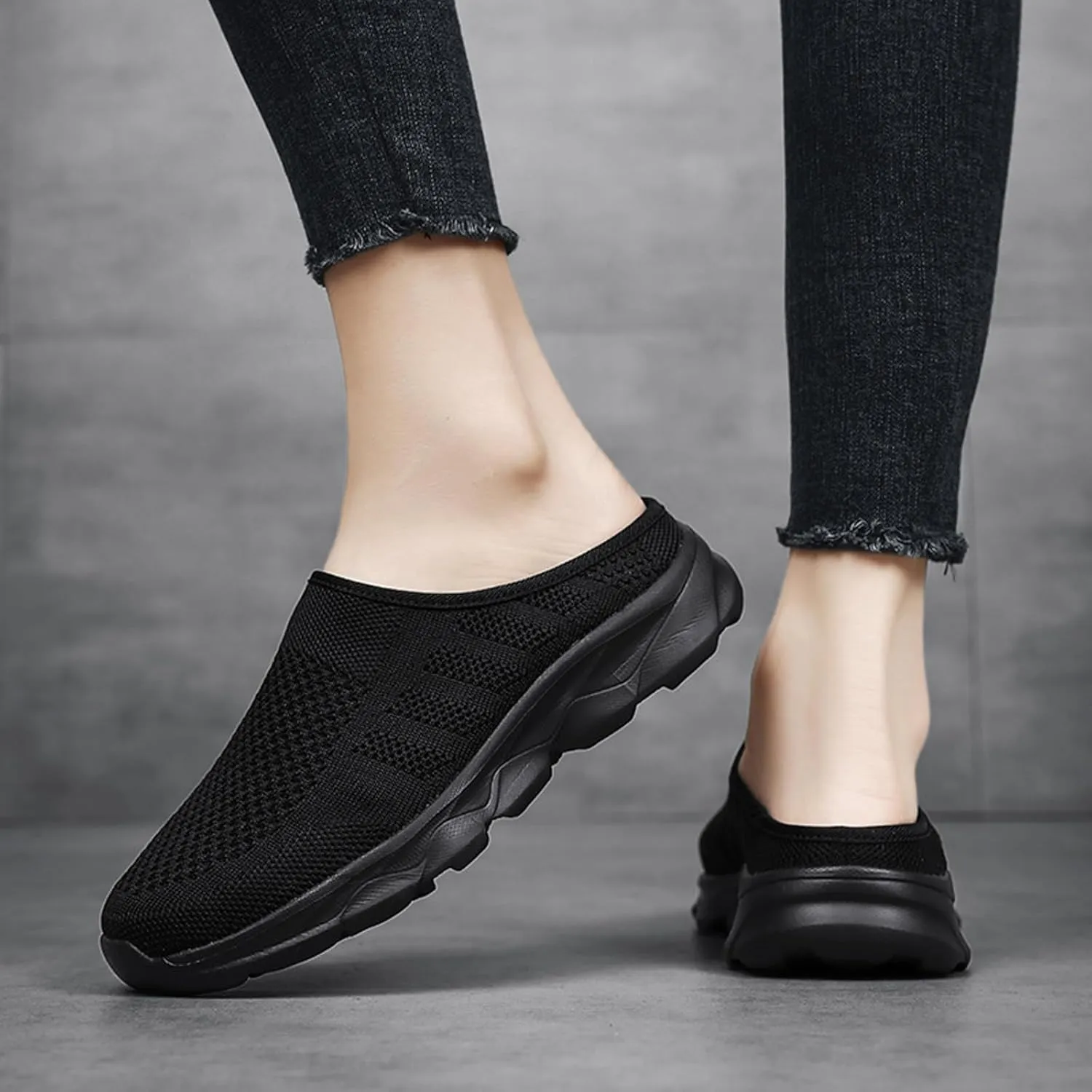 Women's Knit Mesh Hollow Slingback Lightweight Flat Mules Fashion Round Closed Toe Backless Slip On Soft Cushion Rubber Platform Non-Slip Casual Slides Sandals