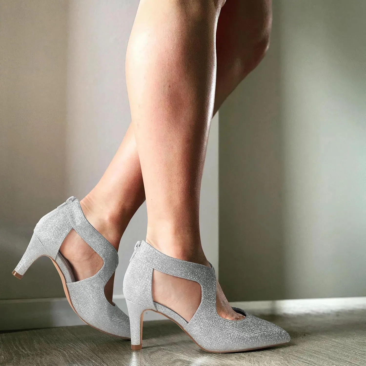 Women's Pumps,Comfortable Closed Toe 3-Inch Kitten Heels,Low Heels for Work,Office,Wedding,and Dressy Occasions,Dress Shoes for Women